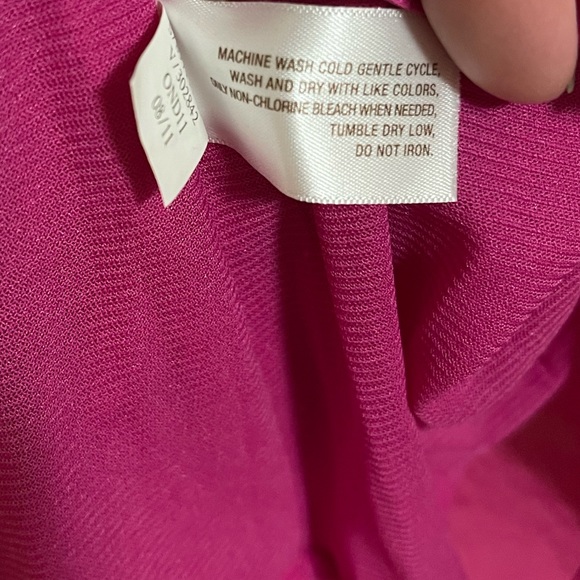 Old Navy Sleeveless Dress - Picture 8 of 9